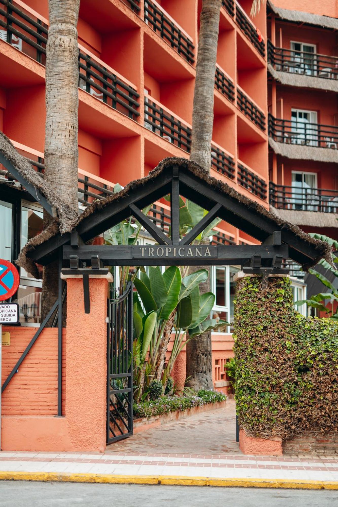 טורמולינוס Hotel Ms Tropicana מראה חיצוני תמונה